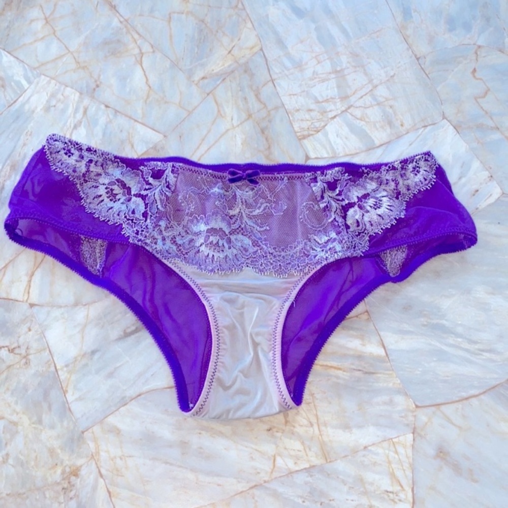 VS very sexy panty underwear Dream Angels Satin Lace Lilac Violet Vintage Medium